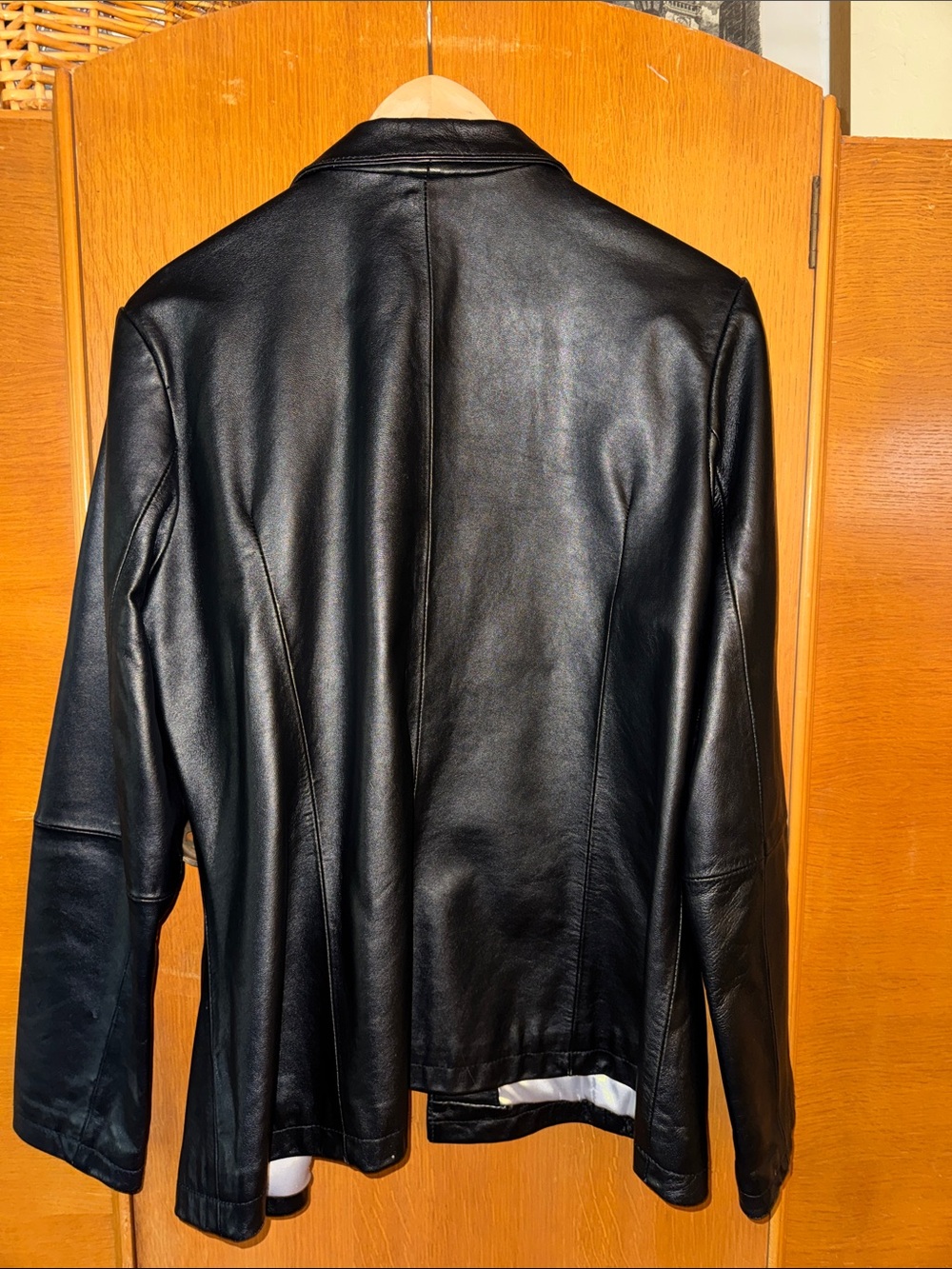 Hillard & Hanson Black Leather Button-Front Jacket - Picture 6 of 9